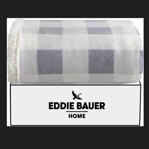 NWT Eddie Bauer Sherpa & Brushed Fleece Throw Blanket, Chrome Grey/White, 60x50"